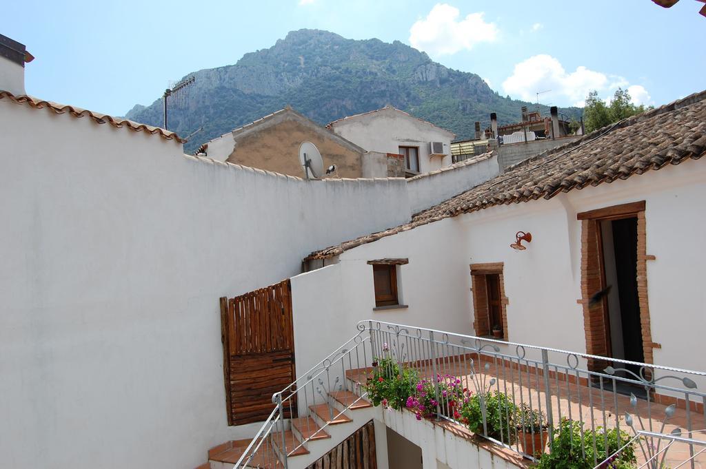 Rifugio Di Galte Bed & Breakfast Galtelli Ngoại thất bức ảnh