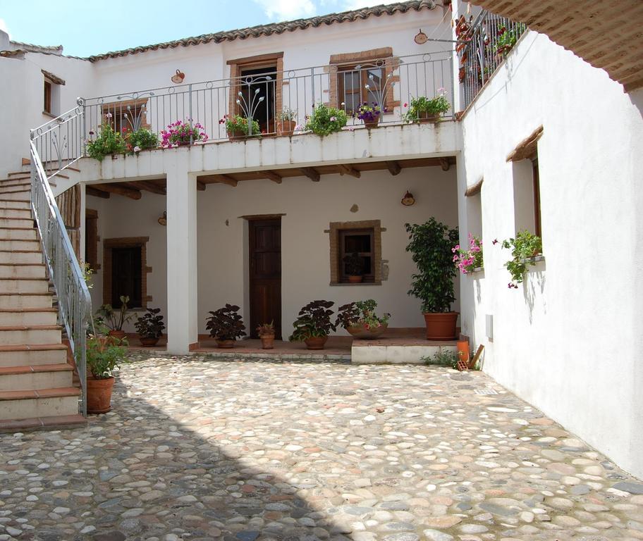 Rifugio Di Galte Bed & Breakfast Galtelli Ngoại thất bức ảnh